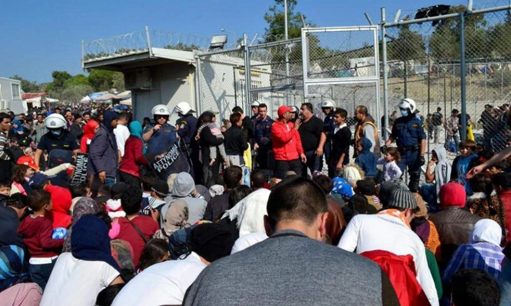 Σοκάρει η καταγγελία Γερμανίδας ακτιβίστριας στη Μόρια: "Υπάρχουν τζιχαντιστές"